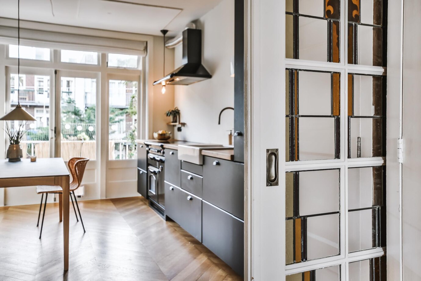Apertura de cocina al salón para ganar luminosidad y amplitud
